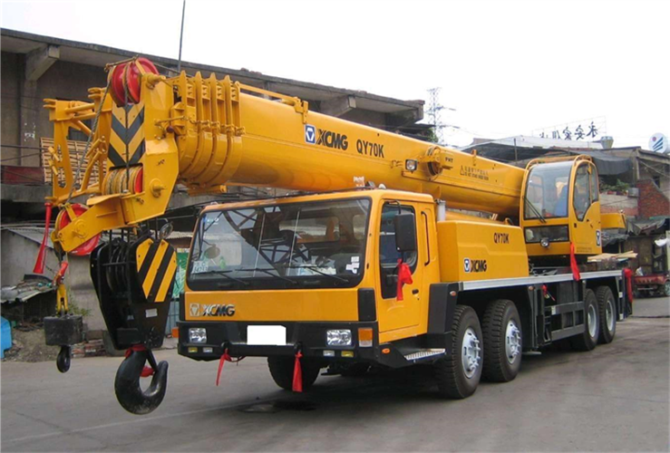 蓬江区吊车出租选择重点